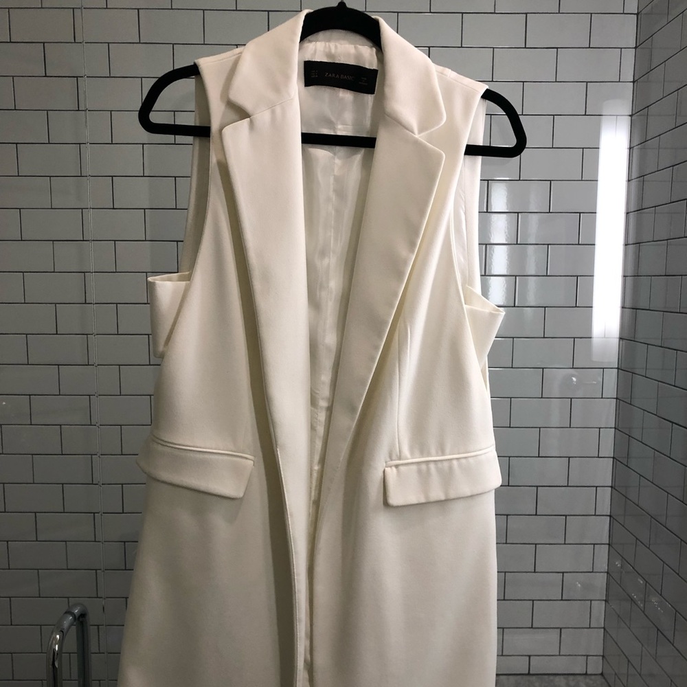 Long White Crepe Zara Vest